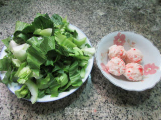 Shrimp Ball Stir-fried Vegetables recipe
