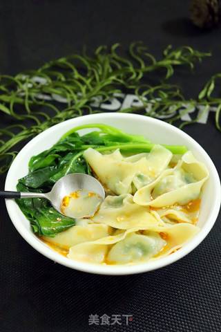 Wontons with Oil Residue and Green Vegetables recipe