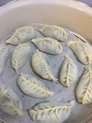 Steamed Dumplings with Hot Noodles recipe