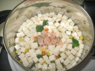 Colorful Antarctic Krill Tofu Soup recipe