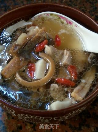 Stewed Squid Soup with Meat recipe