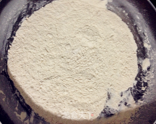 Exquisite Breakfast Protagonist-sesame Sauce Biscuits recipe