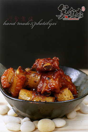 Braised Pork Ribs with Iron Bar and Yam recipe