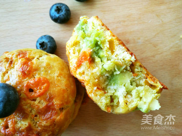 Fresh Fruit and Vegetable Cheese Scones recipe