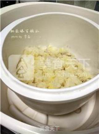 【winter Skin】peach Gum and Tremella Sweet Soup recipe