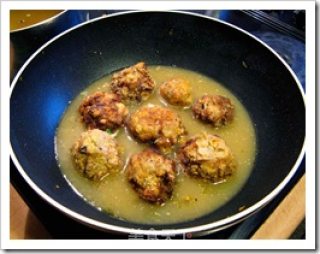 Meat Ball with Soy Sauce recipe