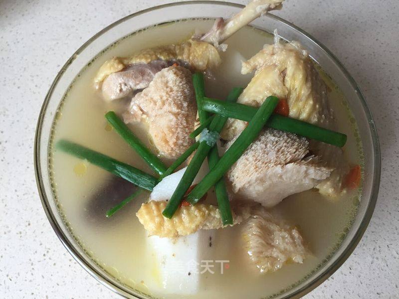 Stewed Chicken Soup with Hericium and Chinese Yam recipe