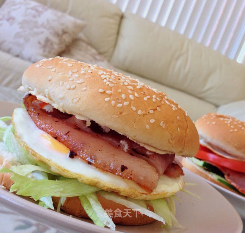 Bacon Burger-small and Fresh Breakfast recipe