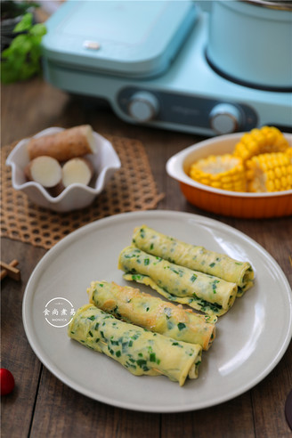 Coarse Grain Leek Egg Waffle Breakfast recipe