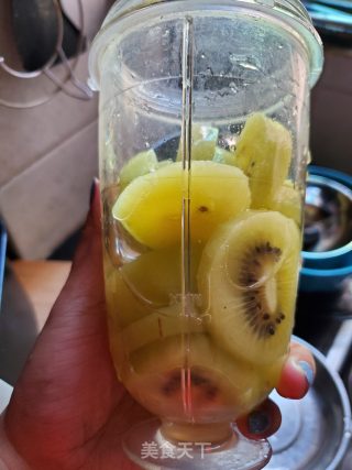 Kiwi Juice recipe