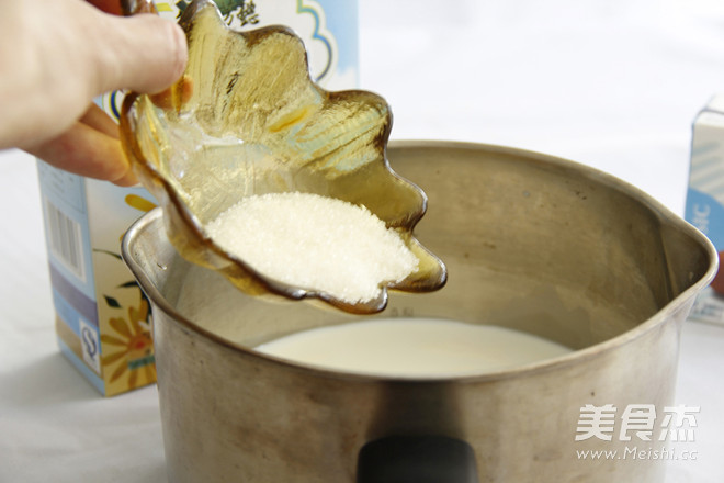 Nanyang Coconut Milk Cake recipe