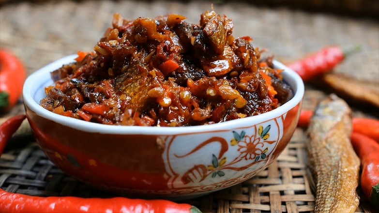 Authentic Hunan Dried Fish Chili Sauce recipe