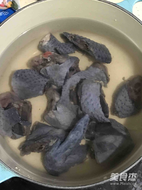 Healthy Black Chicken Soup recipe