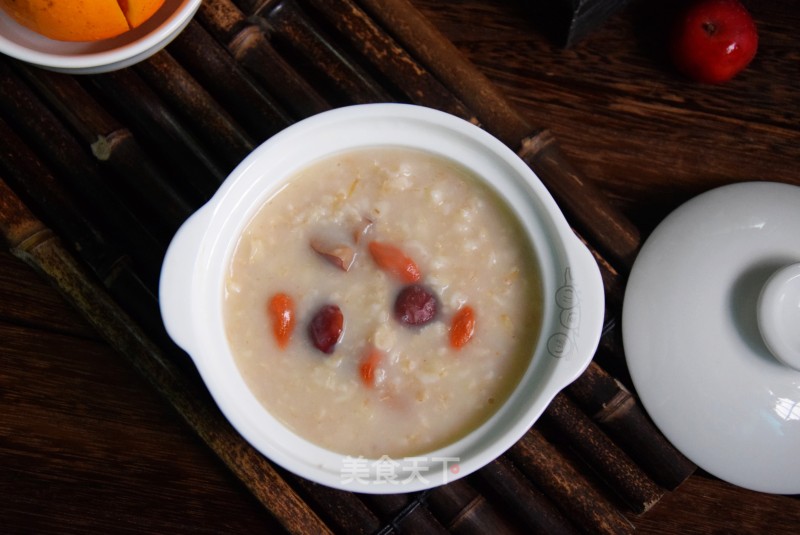 Oatmeal with Red Dates and Wolfberry recipe