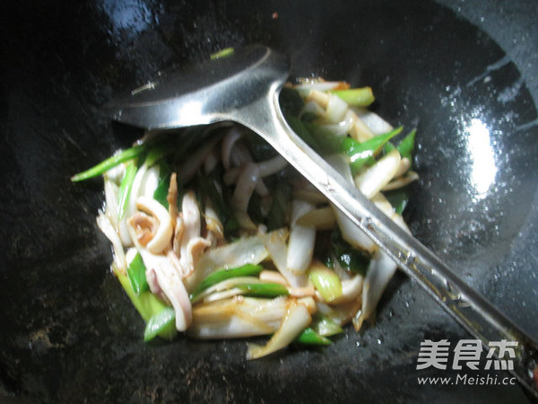 Fried Squid with Green Onions recipe