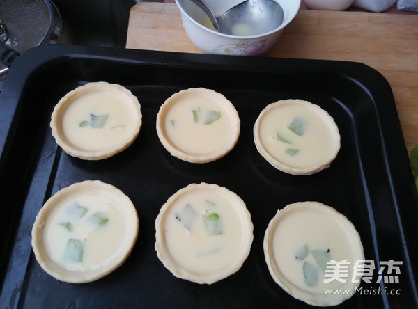 Kiwi Coconut Egg Tart recipe