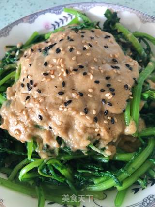 Sesame Sauce Chrysanthemum recipe