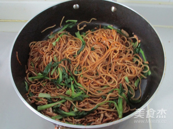 Stir-fried Noodles with Chicken Festive Pork recipe