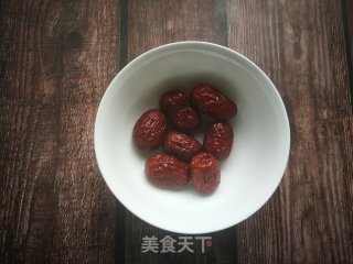 Red Dates, Yam and Tremella Soup recipe