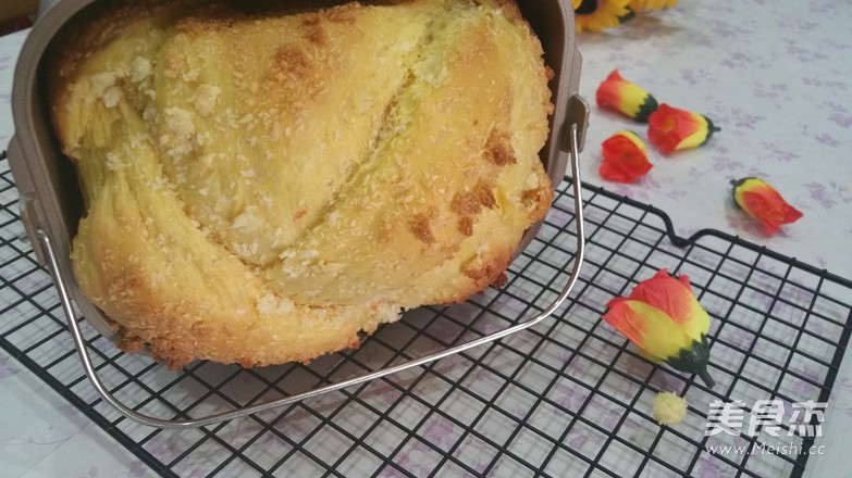 Pumpkin Coconut Bread from Dongling Wheat Tornado Bread Machine recipe