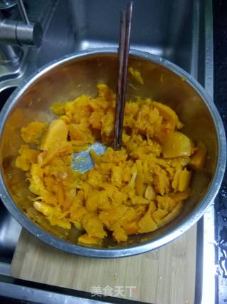 Pumpkin Bean Paste Rolls recipe