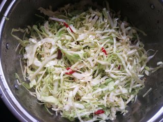 Pouring Cabbage Shreds recipe