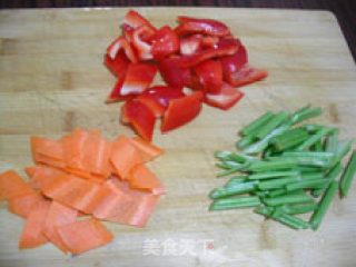 Daily Intake of Vegetables of Many Colors-colorful Firecrackers with Oyster Sauce recipe