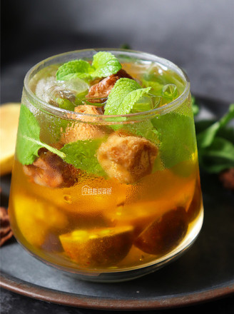 Sour Plum Green Orange Iced Black Tea recipe