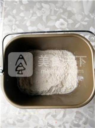 【sauce Season】cantonese Sausage Pizza recipe