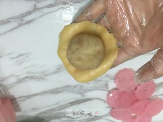 Cantonese-style Moon Cakes recipe