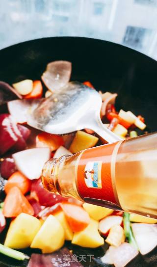 Spicy Sausage with Potatoes recipe