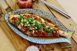 Steamed Cucumber Fish with Chopped Pepper recipe