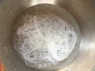 Steamed Loofah Vermicelli recipe