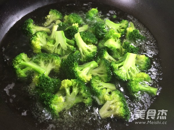 Serve Broccoli recipe