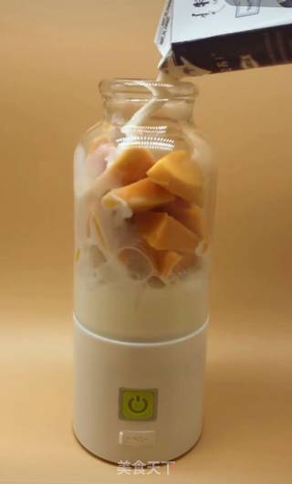 Mango Milkshake recipe