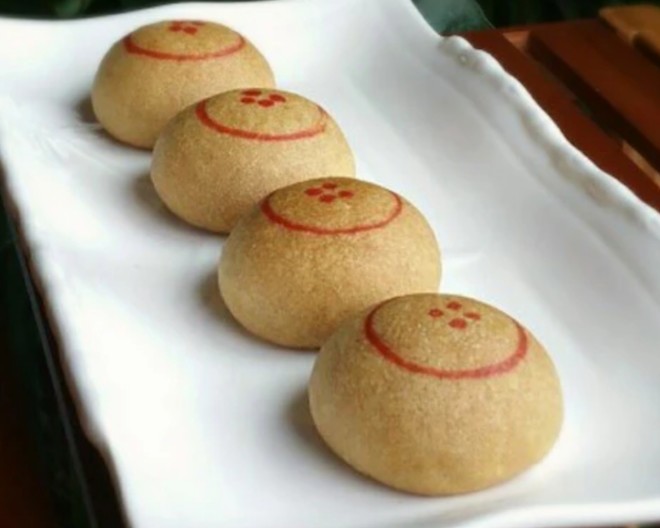 Rose Cloud Leg Mooncakes recipe