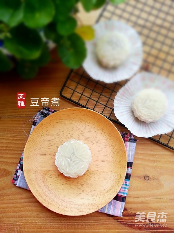 Red Bean Paste Snowy Mooncake recipe