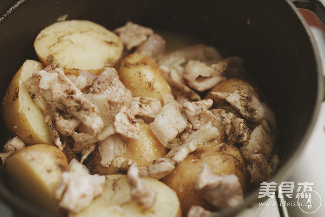 Pickled Pork and Potatoes | One Kitchen recipe