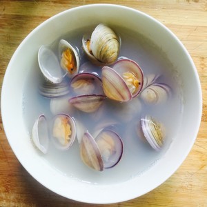 Steamed Egg with Clams recipe