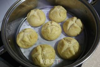 Sweet Potato Blossom Buns recipe