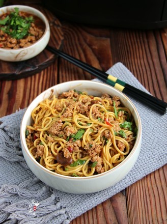 Noodles with Meat Sauce