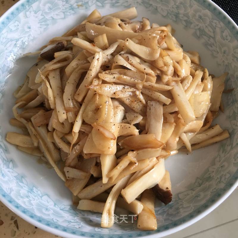 Pleurotus Eryngii with Black Pepper Garlic recipe
