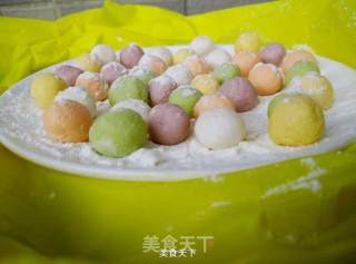 Colorful Glutinous Rice Balls recipe