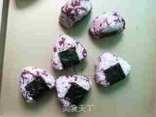 Red Cabbage and Pork Floss Rice Ball recipe