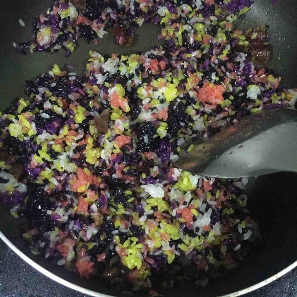 Colorful Waxed Glutinous Rice recipe