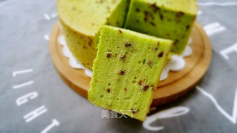 #trust之美# Spinach Chestnut Chiffon Cake recipe