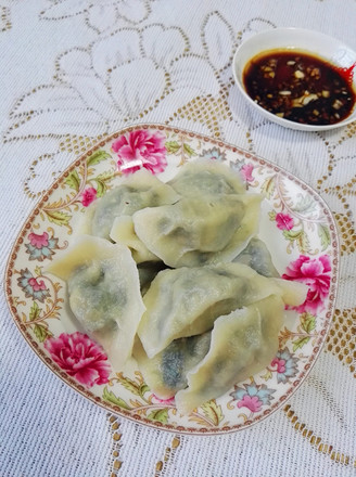 Shepherd's Purse and Egg Dumplings recipe