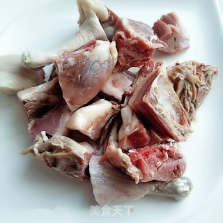 Braised Duck Legs with Spring Bamboo Shoots recipe