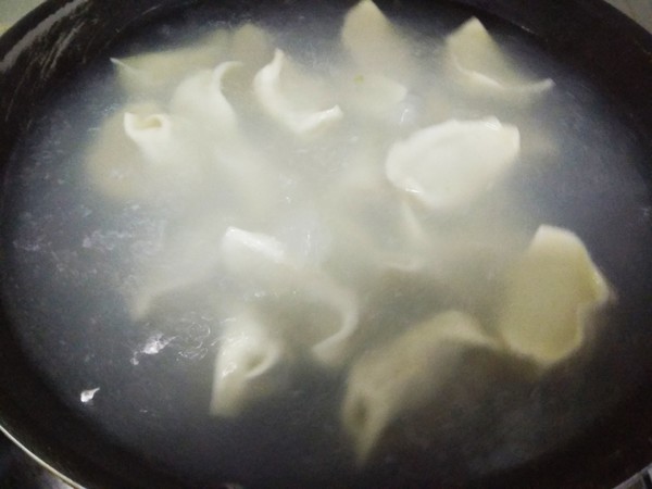 Pork and Green Pepper Dumplings recipe