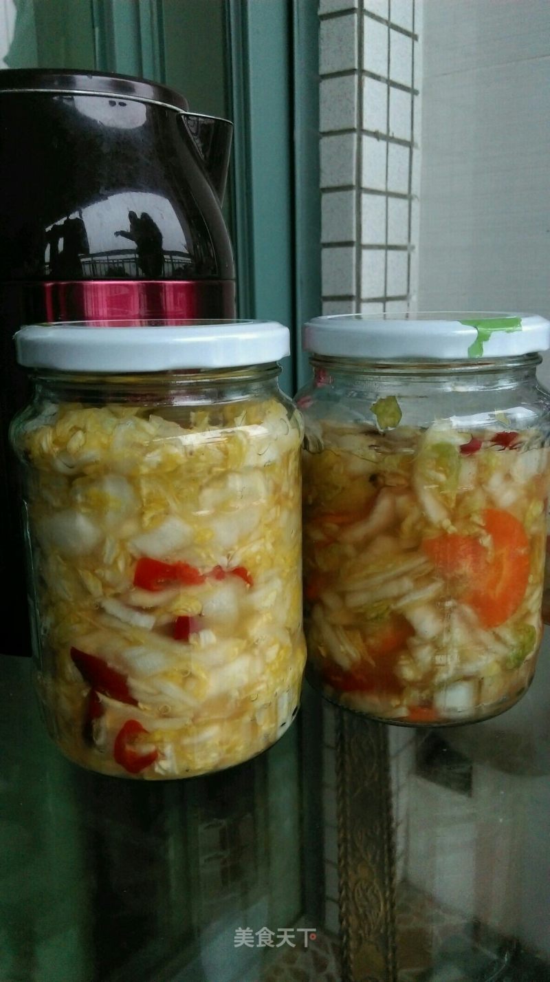 Hot and Sour Pickled Cabbage recipe